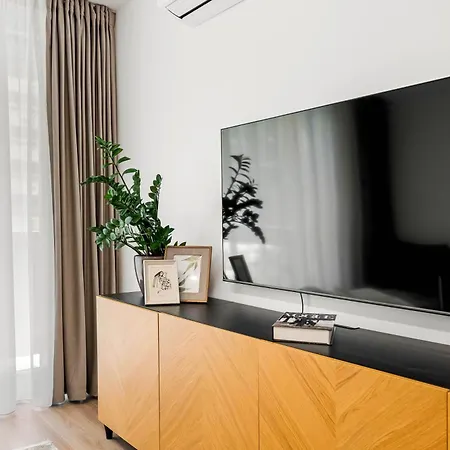Sb Nest * Брашов
